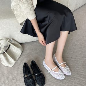 2025 New Mesh Embroidery Low Top Women's Flat Shoes