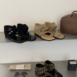 2026 Summer New Style Hidden Wedge Ankle Strap Slippers for Women Korean Fashion Outdoor Sandals