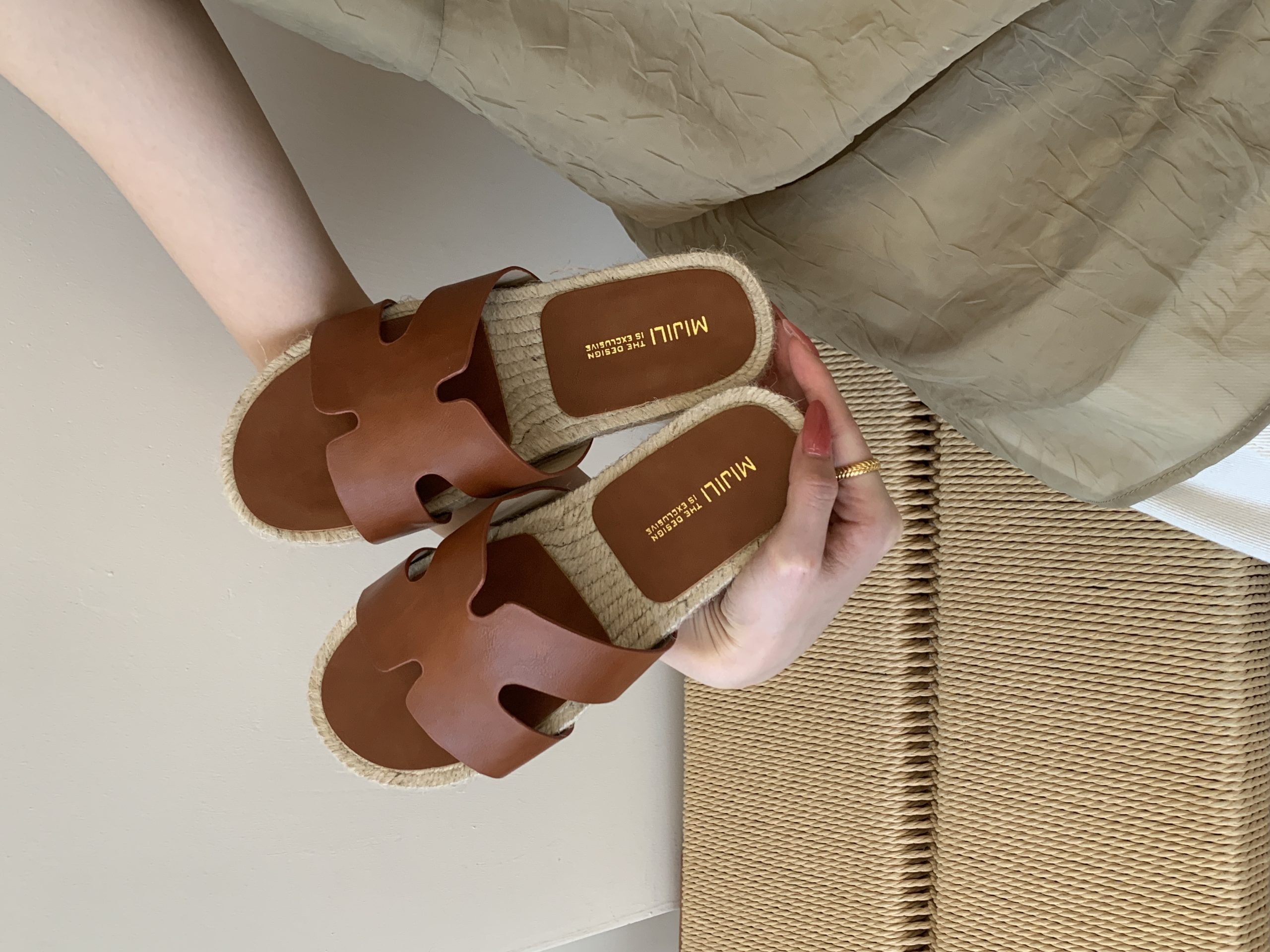 2026 Summer New Korean Style Flat Sandals Women's Beach Slippers - Image 3