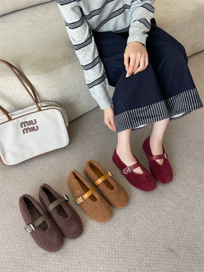 2025 Autumn Winter Women's Flat Fur Lined Shoes